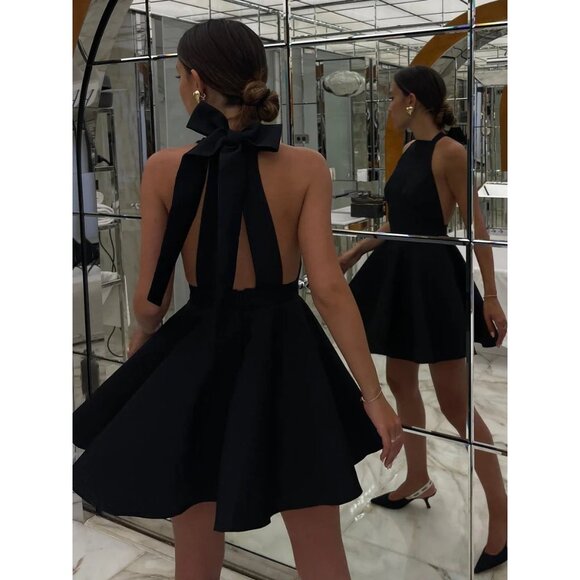 Commense Womens Satin Open-Back Pleated Mini Dress With Bow Detail Size M Little - Picture 2 of 8